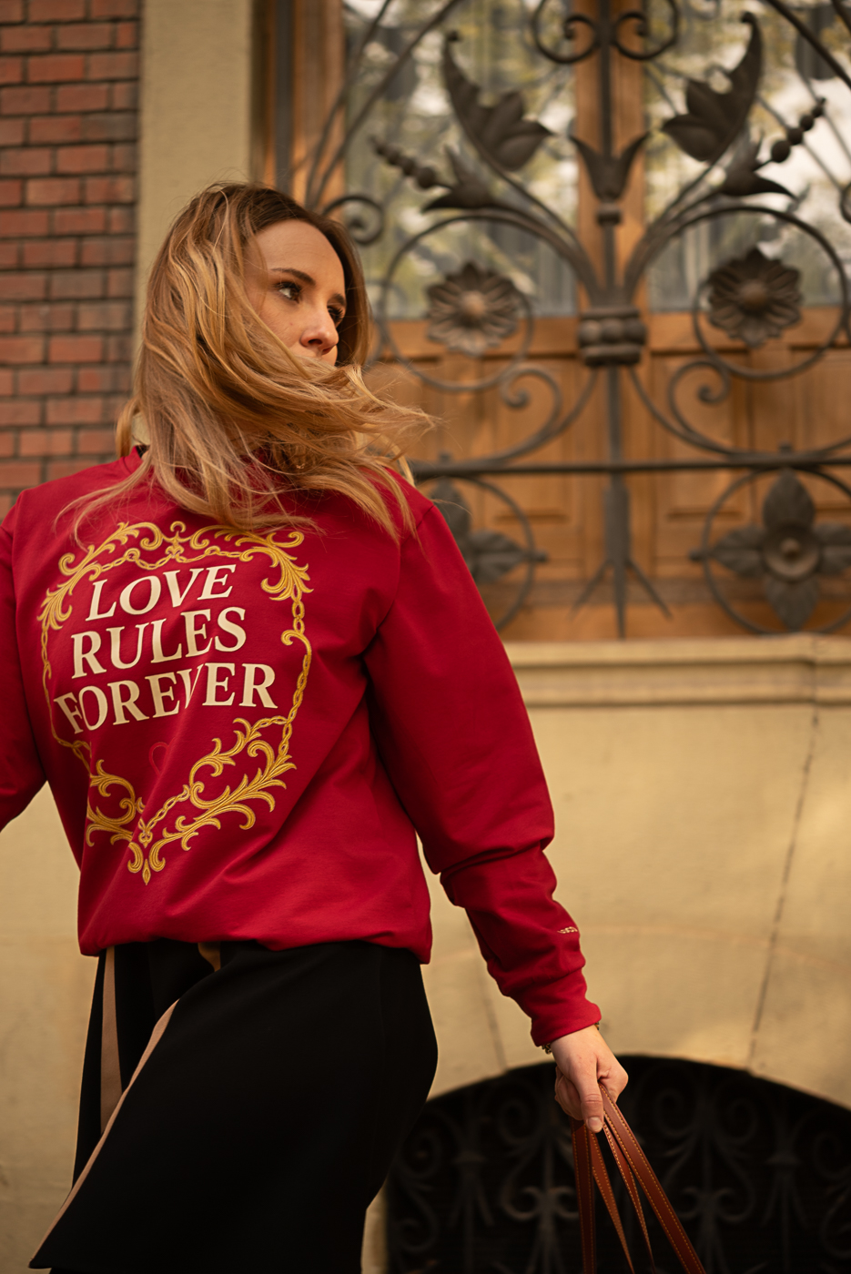 sudadera_love_rules_forever