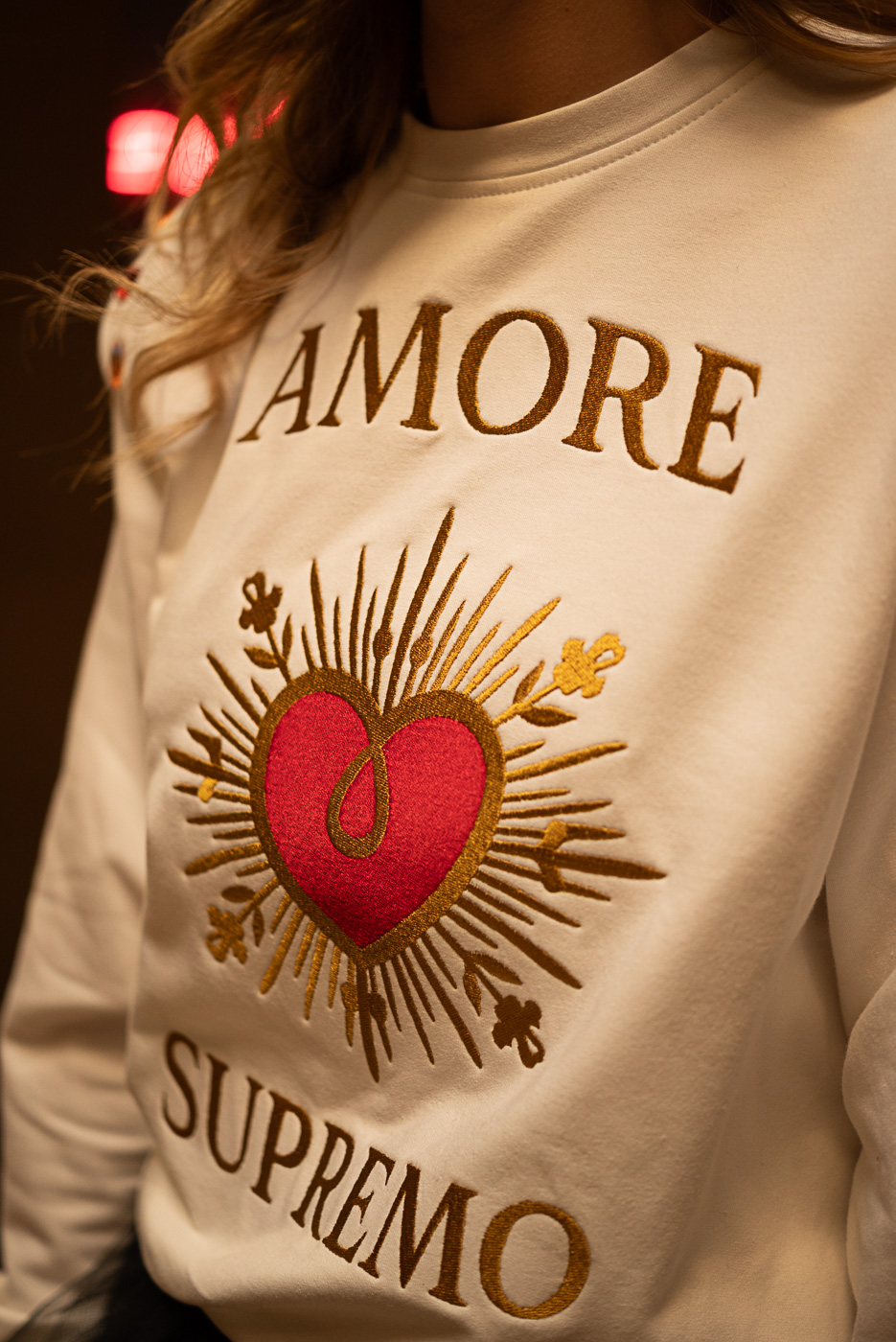 COCOLEBREL_HARLEM_COLECCION_sudadera_amore_bordada